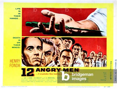 Täynnä romantiikkaa ja salaperäistä murhaa! 12 Angry Men?  Miten kahdentoista miehen kohtalo riippuu yhdestä epäilyksestä